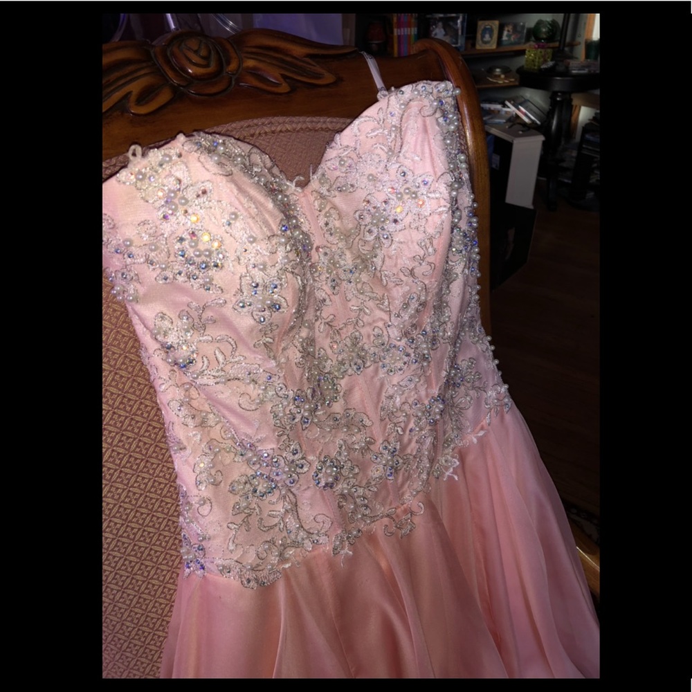 Short pink dress